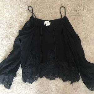 LA Hearts cold shoulder top